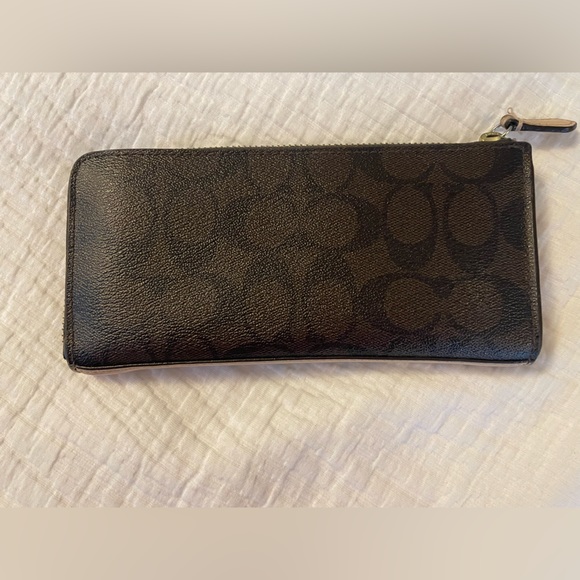 Coach Wallet - Picture 3 of 5